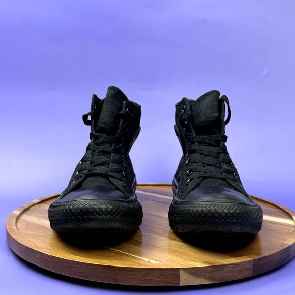WOMENS CHUCK TAYLOR HI TOP ALL BLACK SIZE 8 - Picture 2 of 7